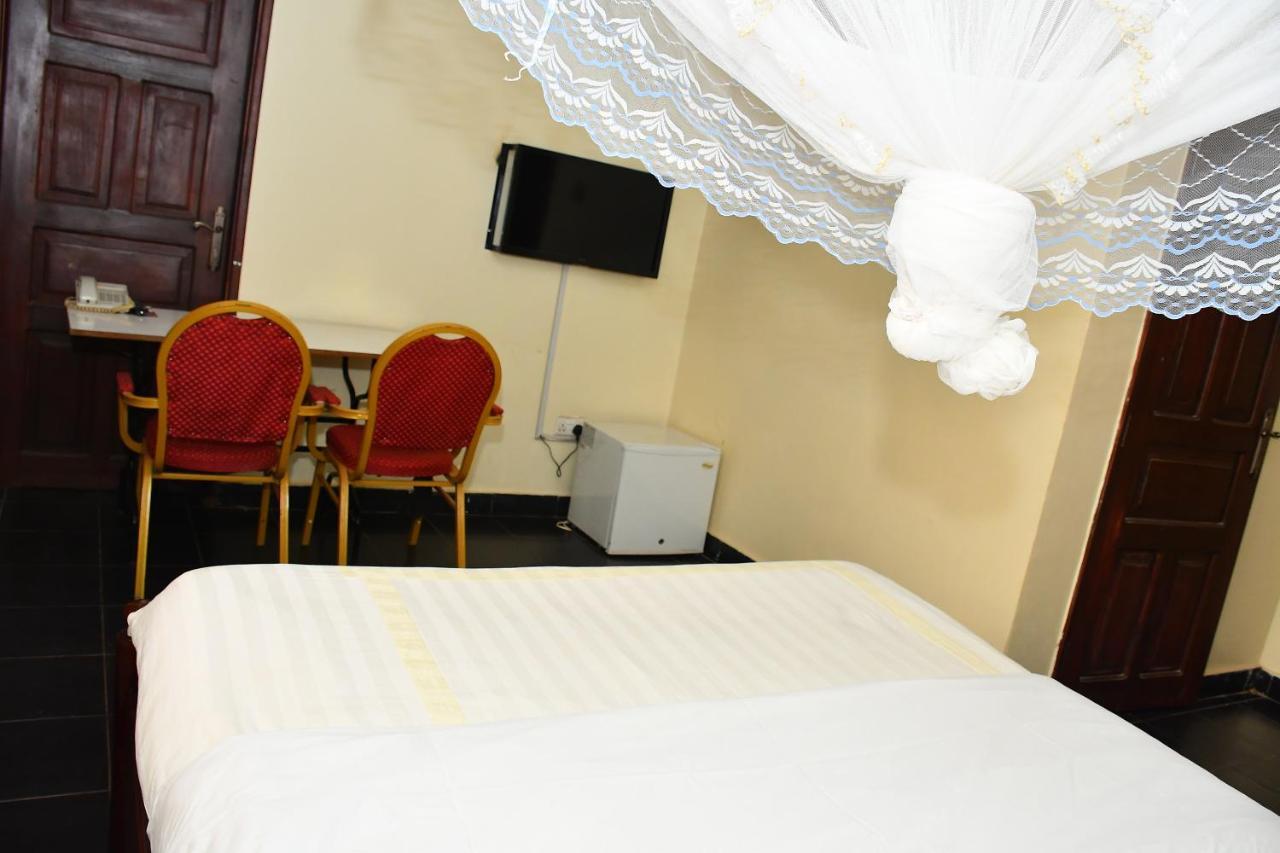 Florida Hotel Zaana Kampala Eksteriør bilde