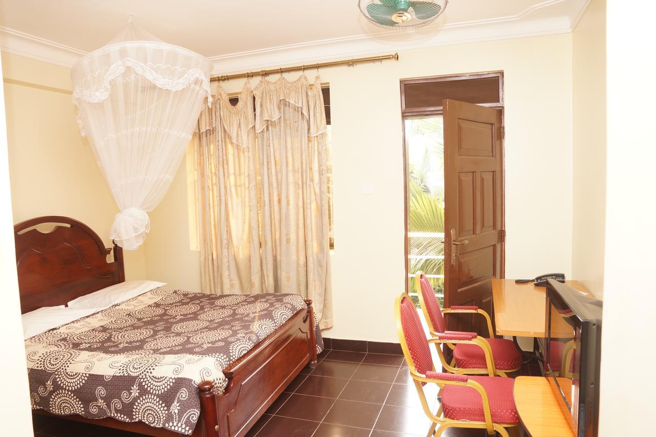 Florida Hotel Zaana Kampala Eksteriør bilde