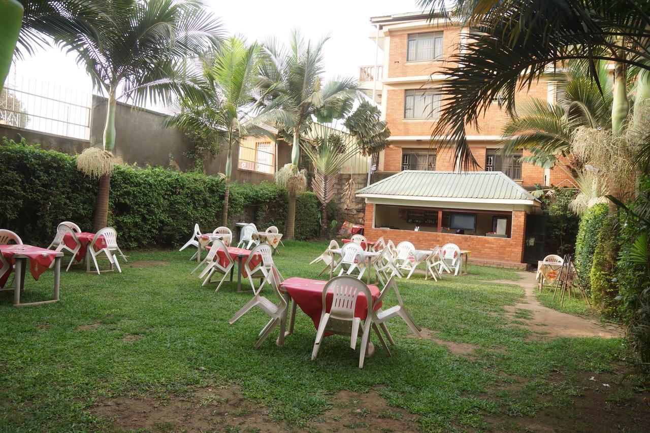 Florida Hotel Zaana Kampala Eksteriør bilde