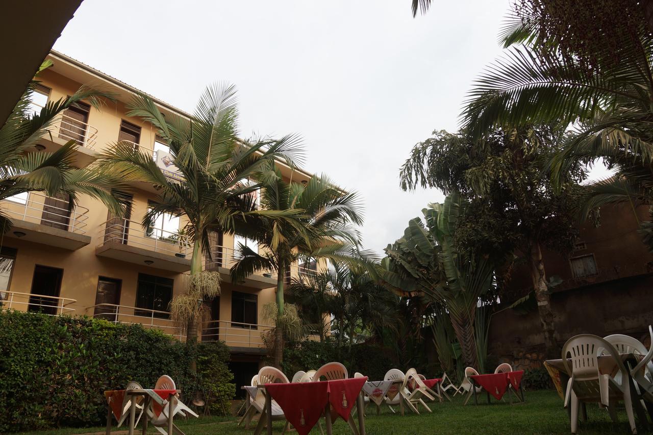 Florida Hotel Zaana Kampala Eksteriør bilde